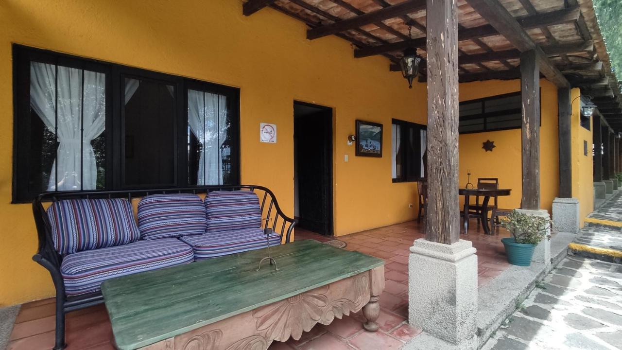 Hotel Toliman San Lucas Tolimán エクステリア 写真